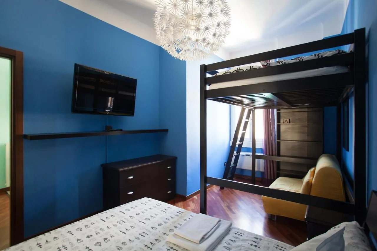 Colorful Apt In Milano公寓 意大利